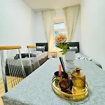 Spacious 2Br Apartment 10 Mintransport To Stadthalle