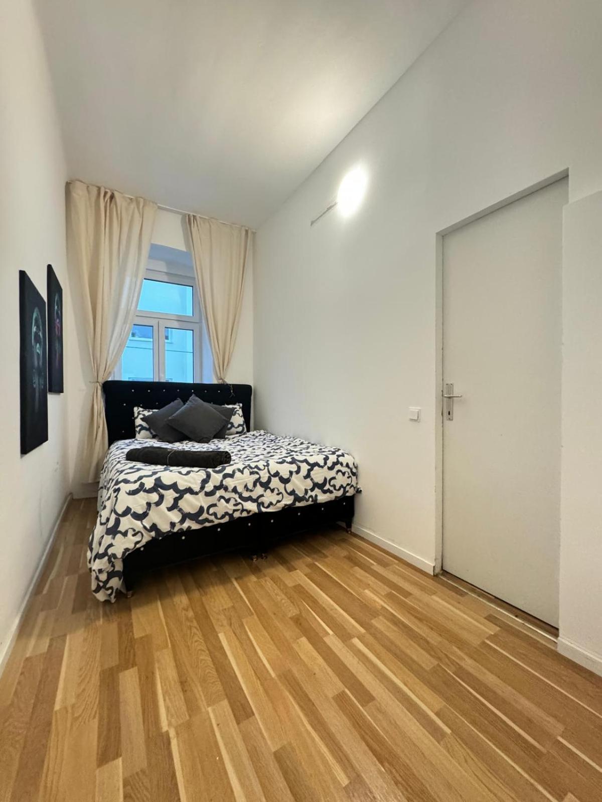 Spacious 2br 10 Mintransport To Stadthalle Apartment Wien