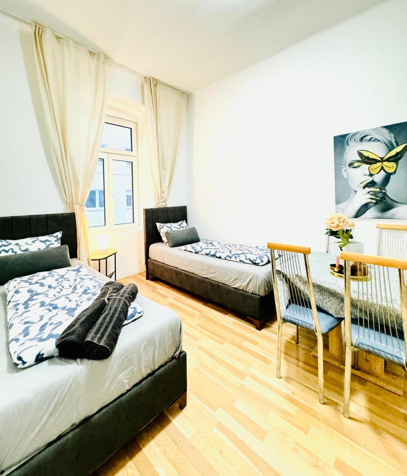 Apartment Spacious 2br 10 Mintransport To Stadthalle